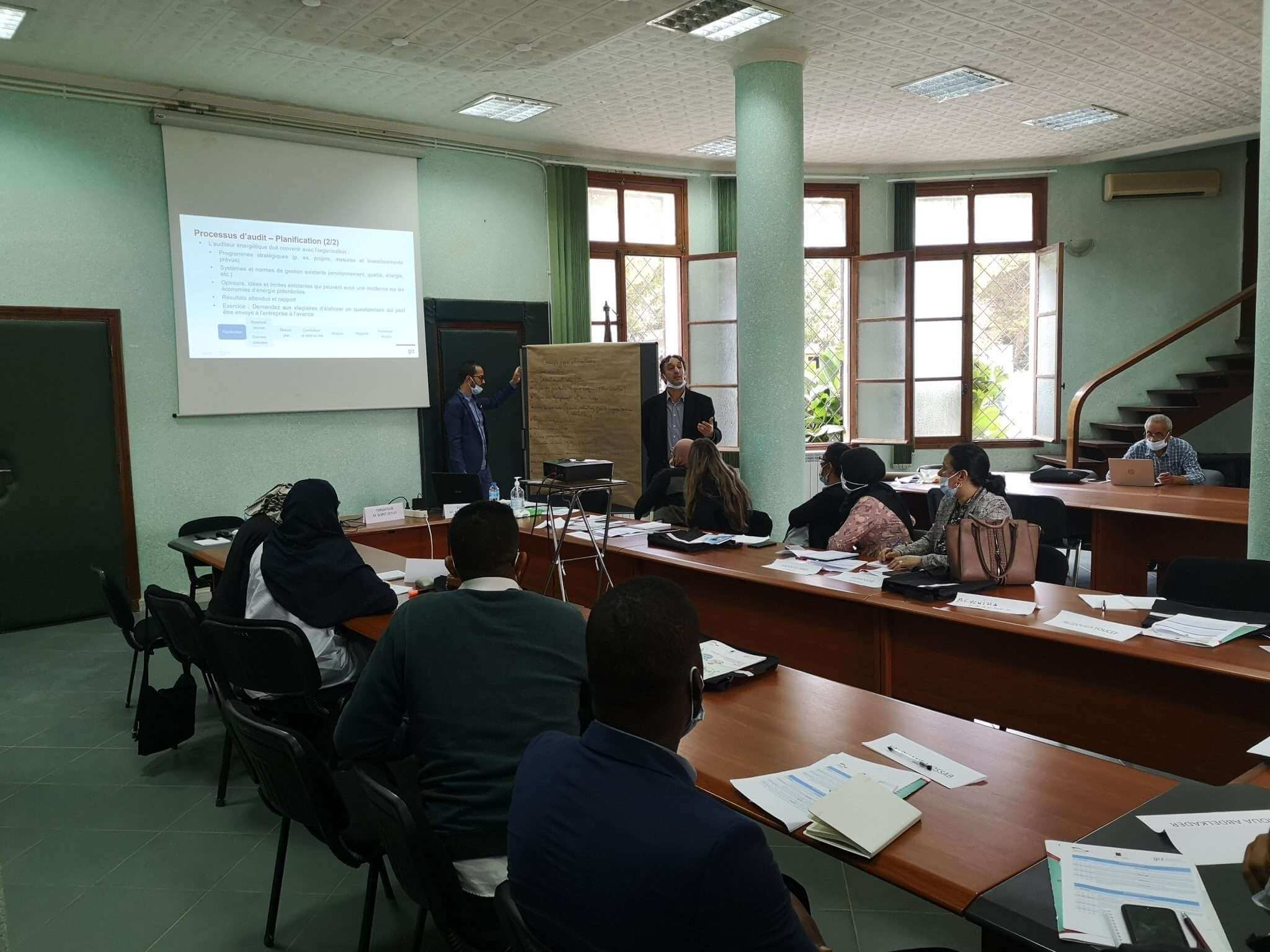 Picture from a workshop at the GIZ and Envidatec project 'Developing the Value Chain for Municipal Renewable Energy and Energy Efficiency Projects in Algeria'.