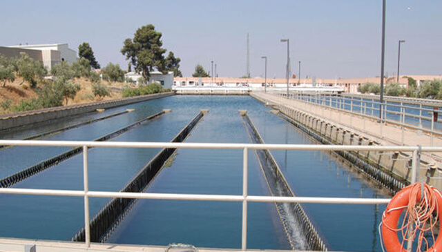 Photo of the GIZ project 'Support for efficient and effective energy management within Jordanian water sector' by Envidatec, showing a water plant in Jordan.